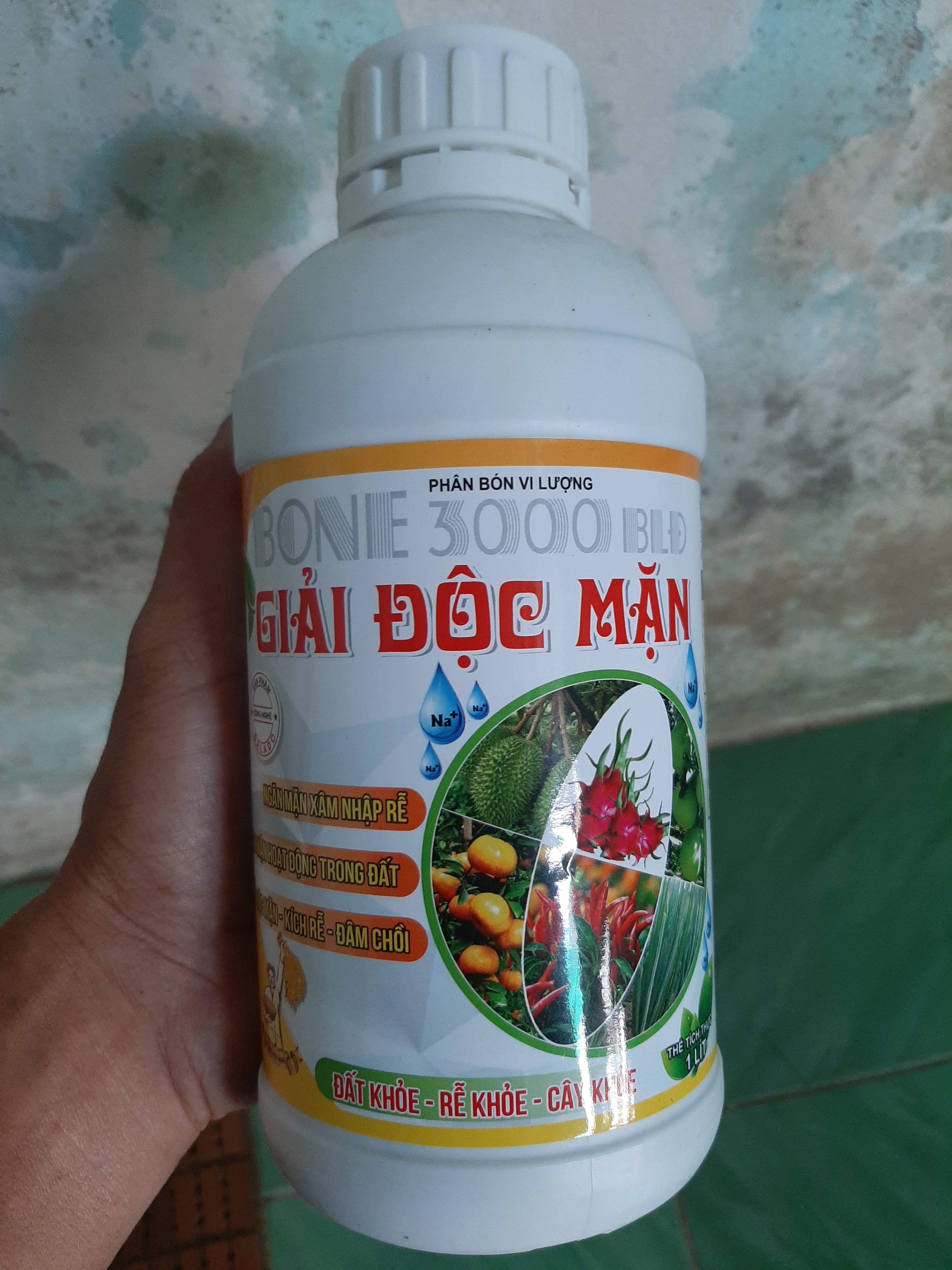 Chế phẩm giải độc mặn cho cây