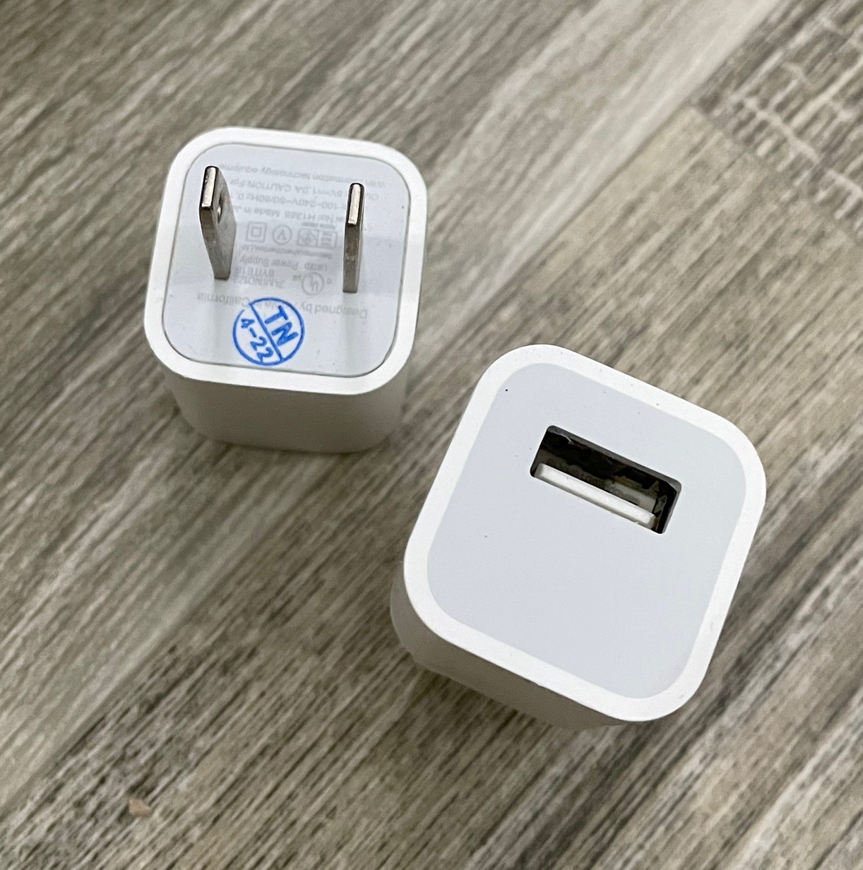 Củ Sạc điện thoại dùng cho iPhone / ipad / ipod