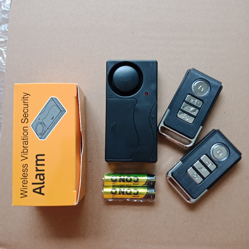 Báo động khi rung có REMOTE điều khiển từ xa - Thiết bị báo rung chống trộm- Ứng dụng tìm xe trong bãi [ KS-SF04R]