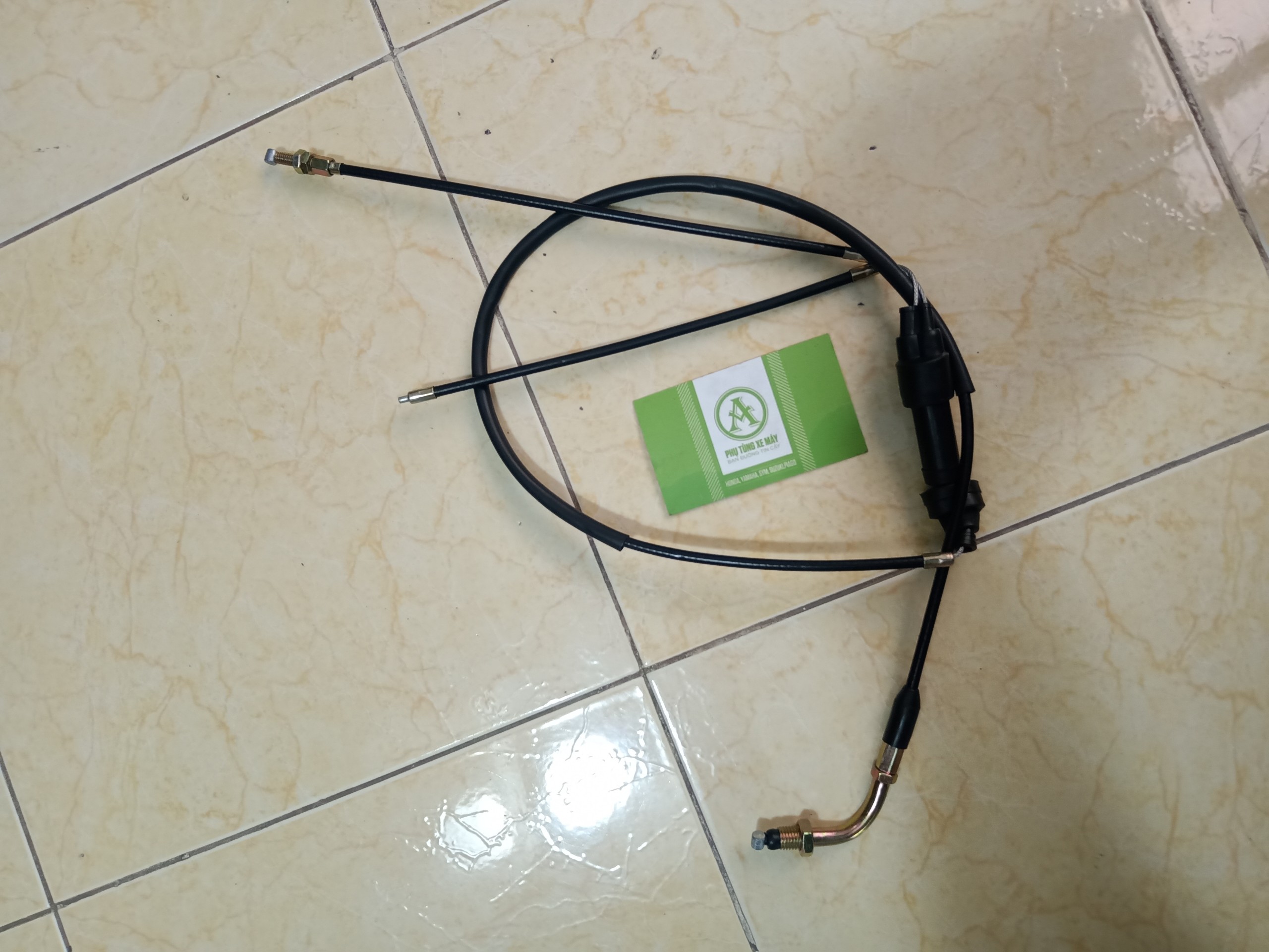 Double Throttle Cable of the 250Cc Three-Wheeled Fuel Tank (3-Wheeled Vehicle)