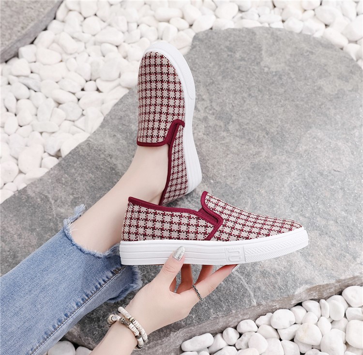 Giày lười nữ vải cotton đế cao su mềm cao 3p