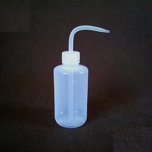 Bình tia nhựa dung tích 250ml