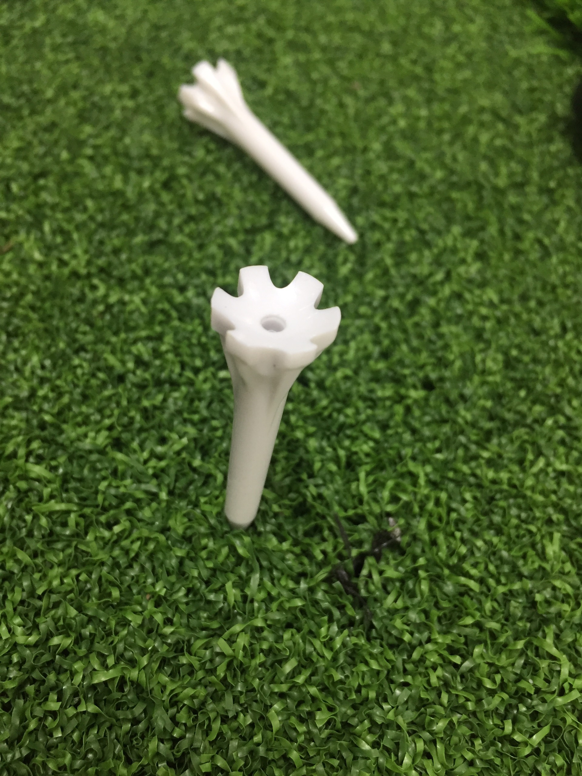 Tee golf Champ Fly Tee 1 3/4" ( Tee phát bóng gôn )