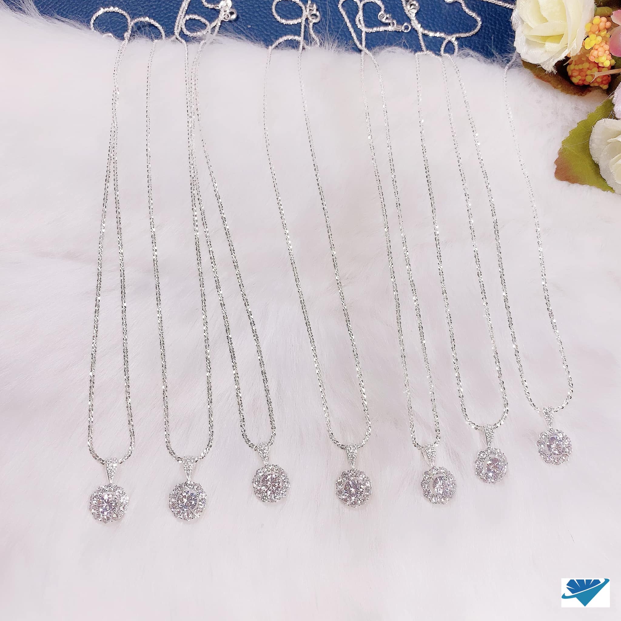 Dây chuyền bạc mặt đá nhỏ xinh MS115