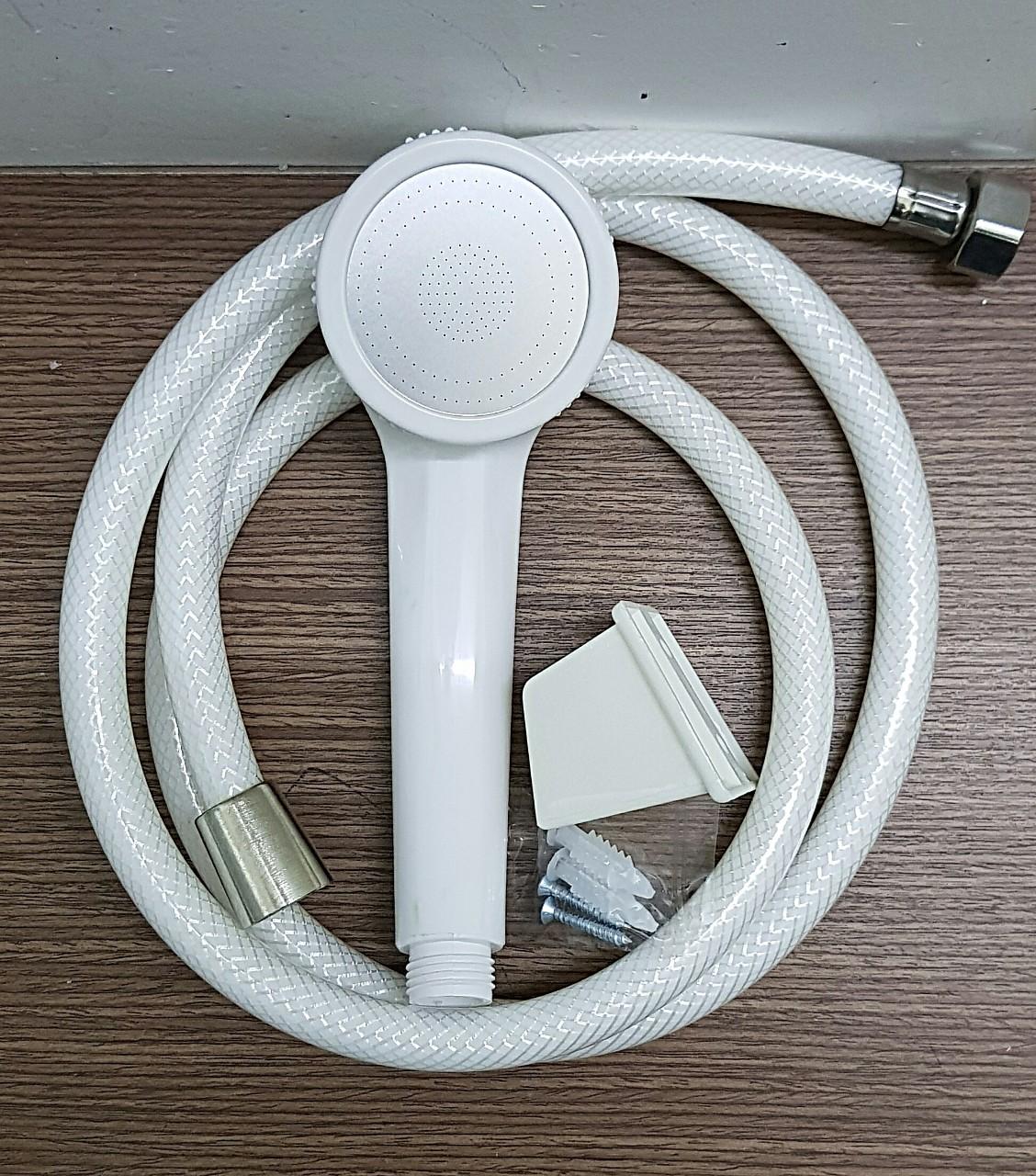 [Q.Tân Bình] Vòi sen tắm,tay sen tắm nhựa tăng áp,tiết kiệm nước tối đa cho mọi nhà