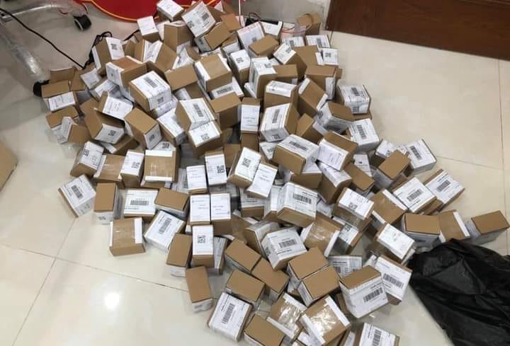 day truyền nữ kèm mặt