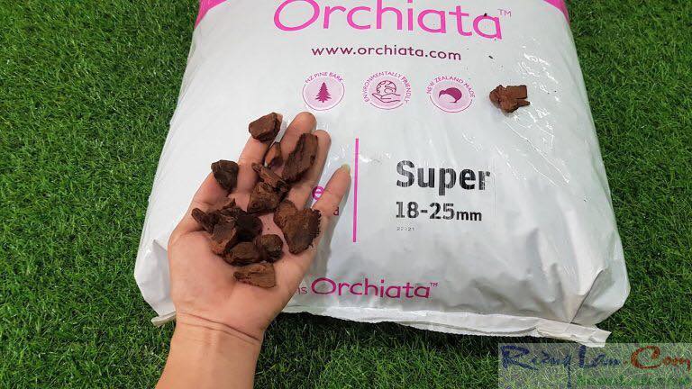 Vỏ thông nhập orchiata size 18-25mm bao 35lít
