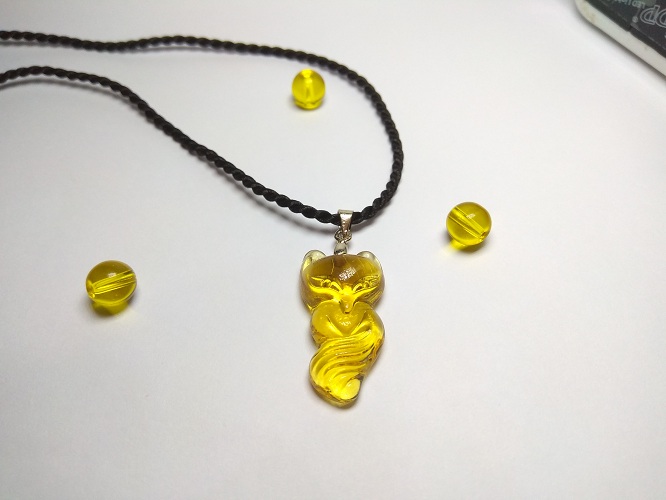 Dây chuyền hồ ly thạch anh 6 đuôi ( nhiều màu)