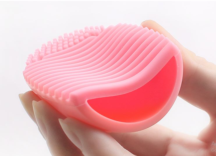 Dụng cụ vệ sinh cọ trang điểm silicone