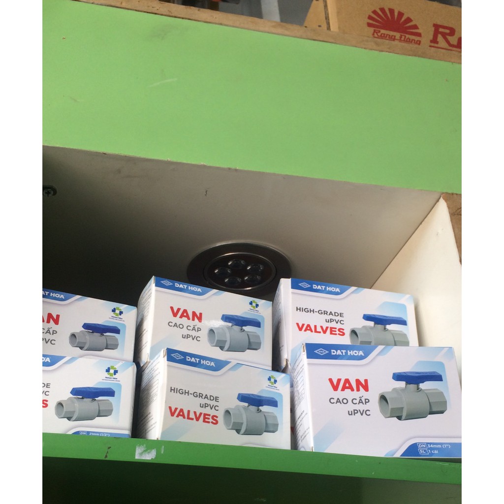 Van khóa ống nước ĐẠT HÒA phi 21 .