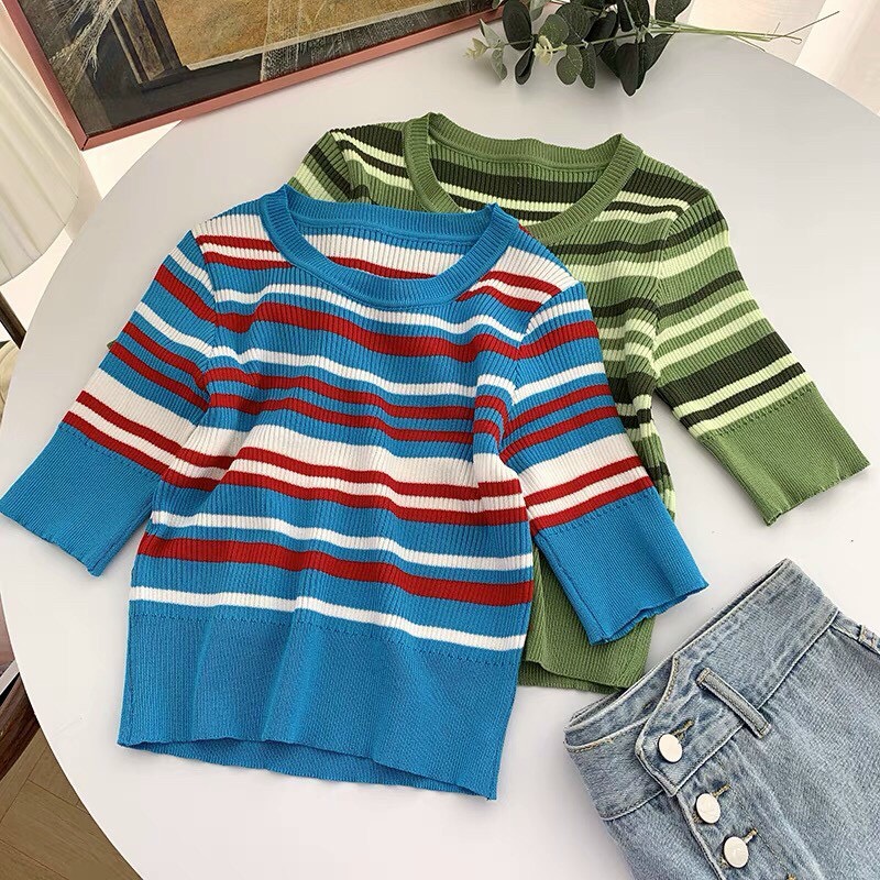 Áo len xanh kẻ ngang cực xinh