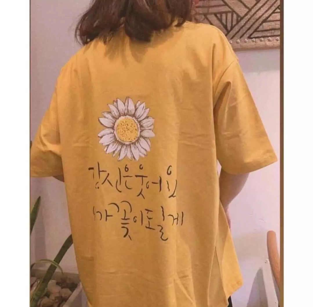 Áo thun nữ form rộng Hàn Quốc in hình Hoa Cúc Sau Lưng Mẫu Mới dễ thương vải dày mịn mát