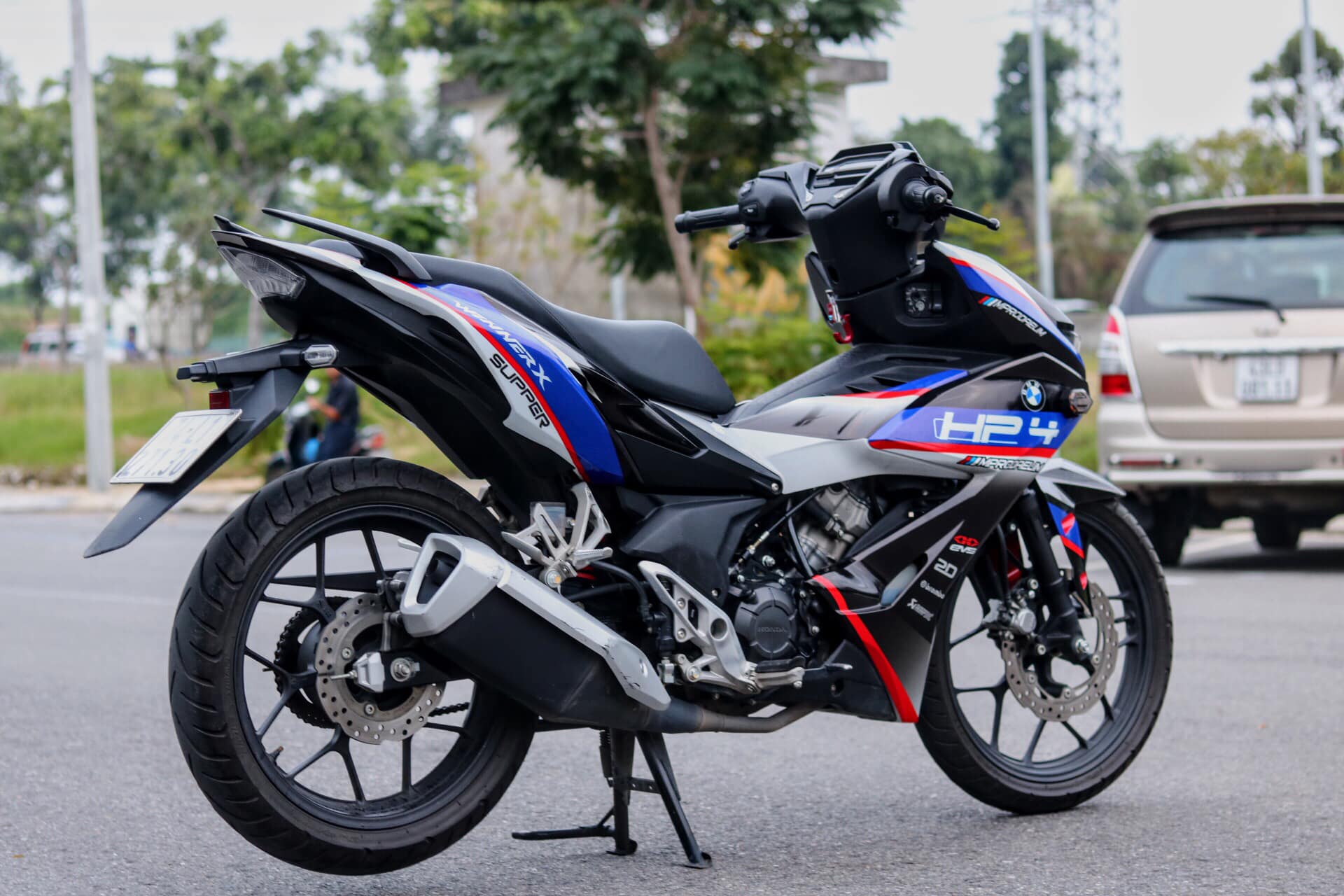 Tem rời dán xe winner x mẫu hp4 xanh đen cực đẹp, hàng 3 lớp chất lượng cao