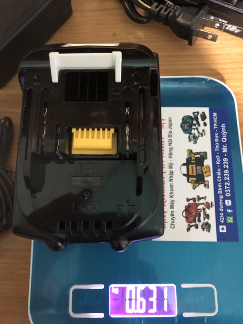 [HCM]Pin makita 18 v 5ah mới