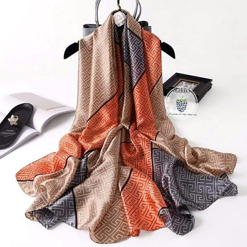 Khăn lụa tơ tằm dài - Quà tặng lễ giáng sinh