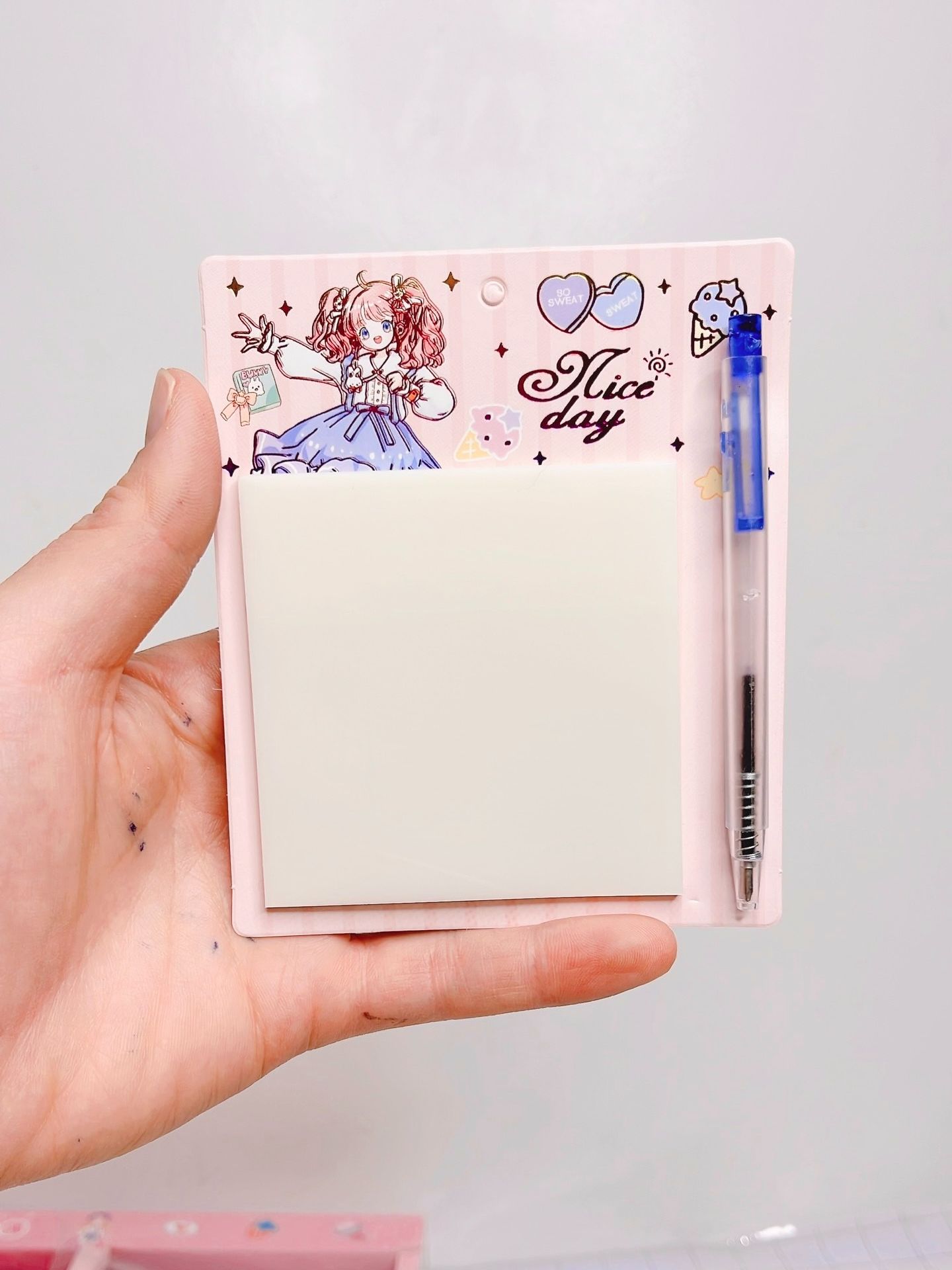 Giấy note ghi nhớ trong suốt size 7.5x7.5cm, Giấy nhớ tặng kèm bút bi cute