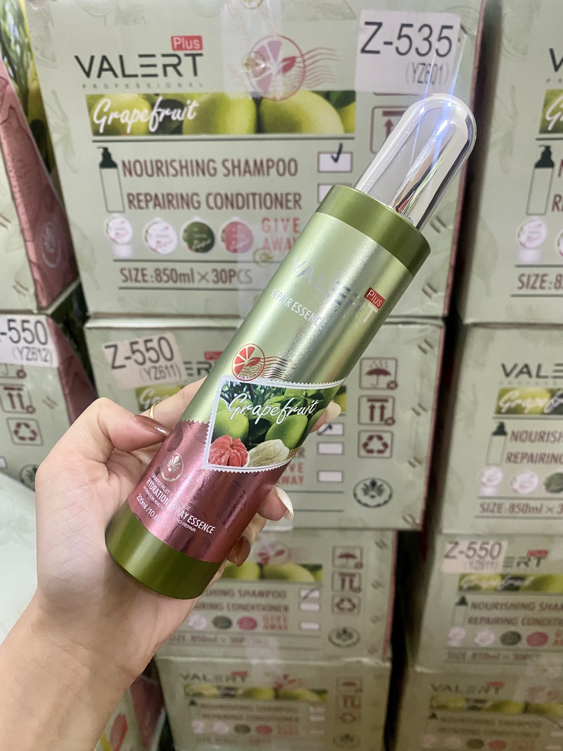 Xịt Dưỡng Bưởi Grapefruit Kích Thích Mọc Tóc Phục Hồi Tóc 220ml