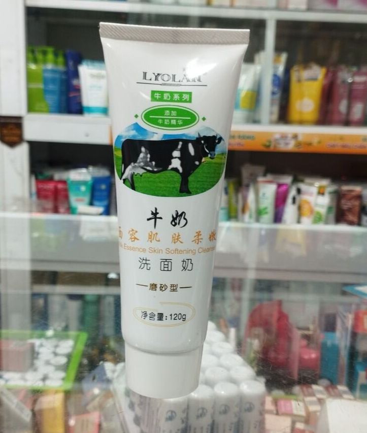 [HCM]Sữa Rửa Mặt Bò Lyolan