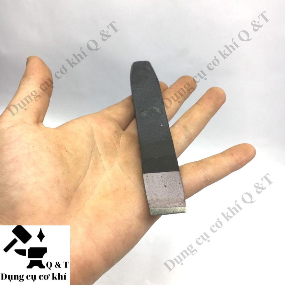 Đục chặt sắt , Chạm sắt loại to