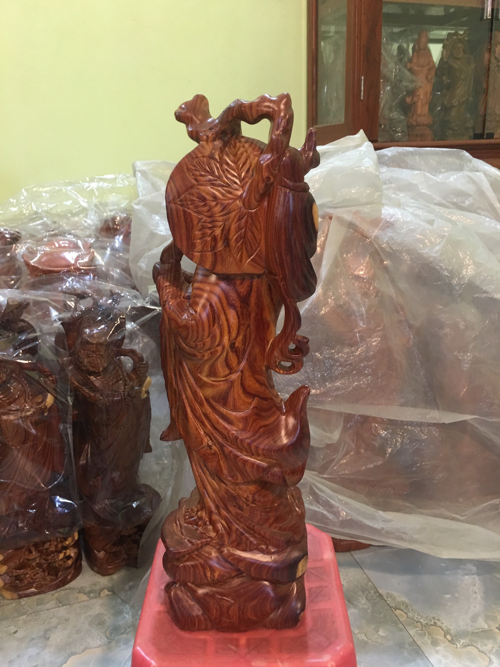 Tượng Đạt Ma Qúa Hải Gỗ Hương
