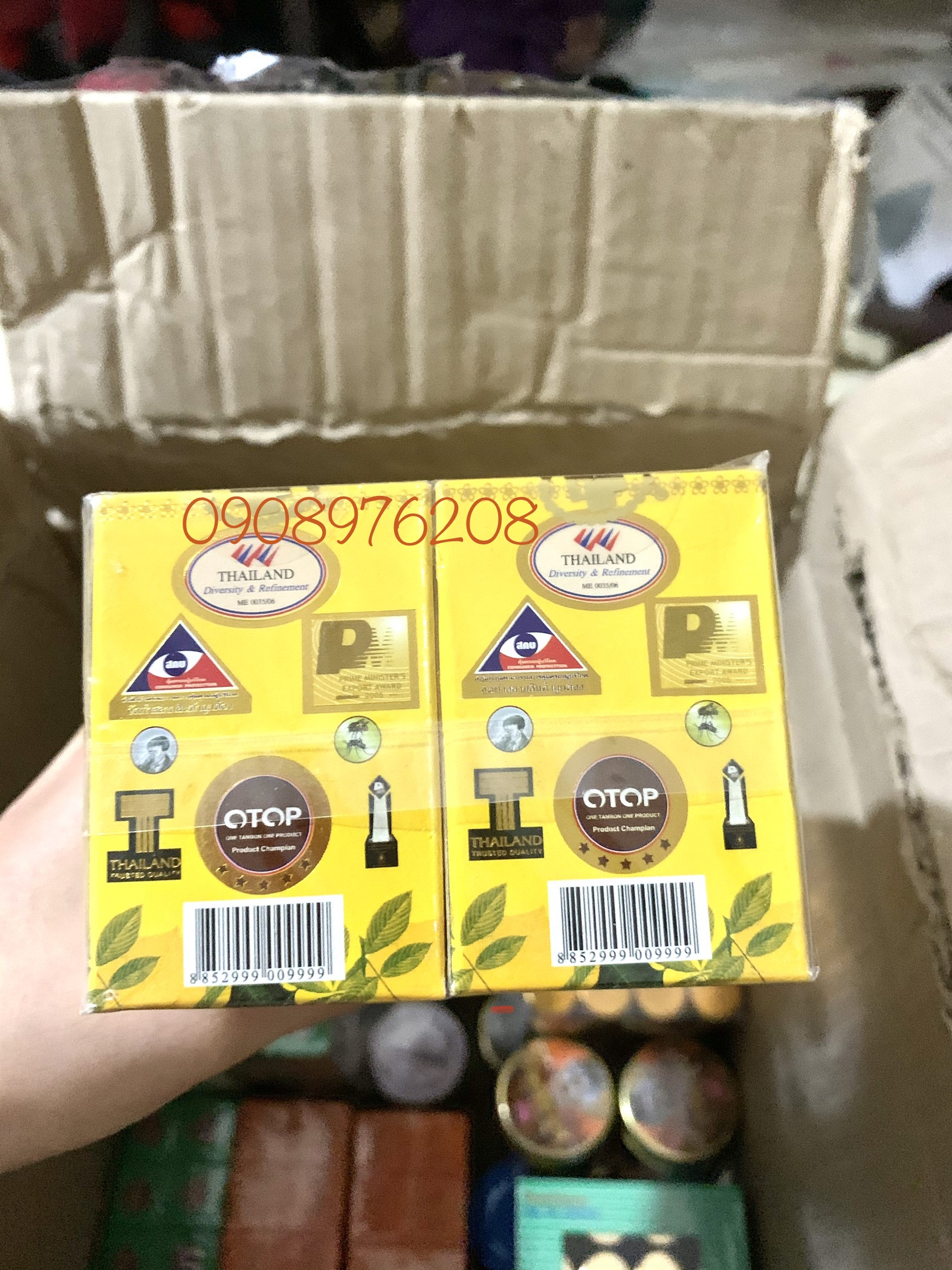 [HCM]Dầu thảo dược thập tự vàng Thái Lan 3ml (dạng chấm)