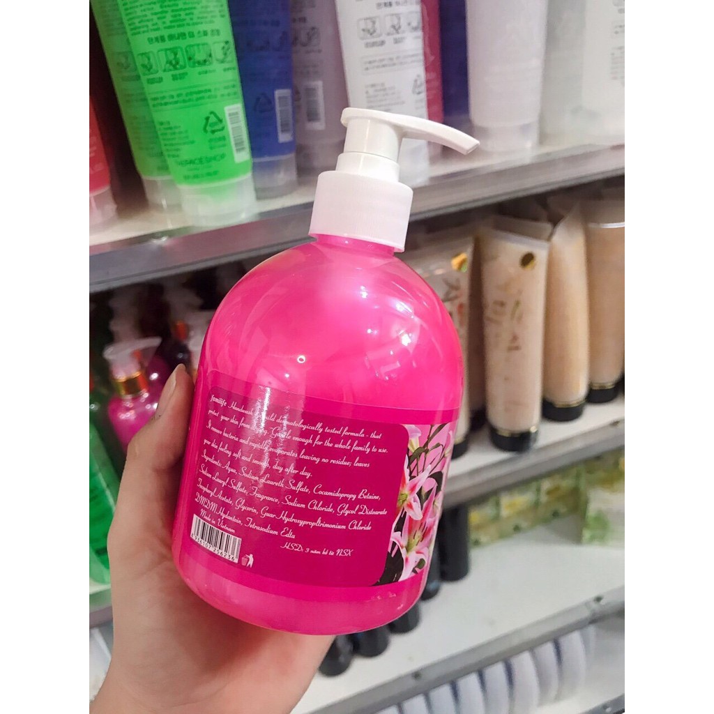 Sữa rửa tay sát khuẩn Familife 500ml
