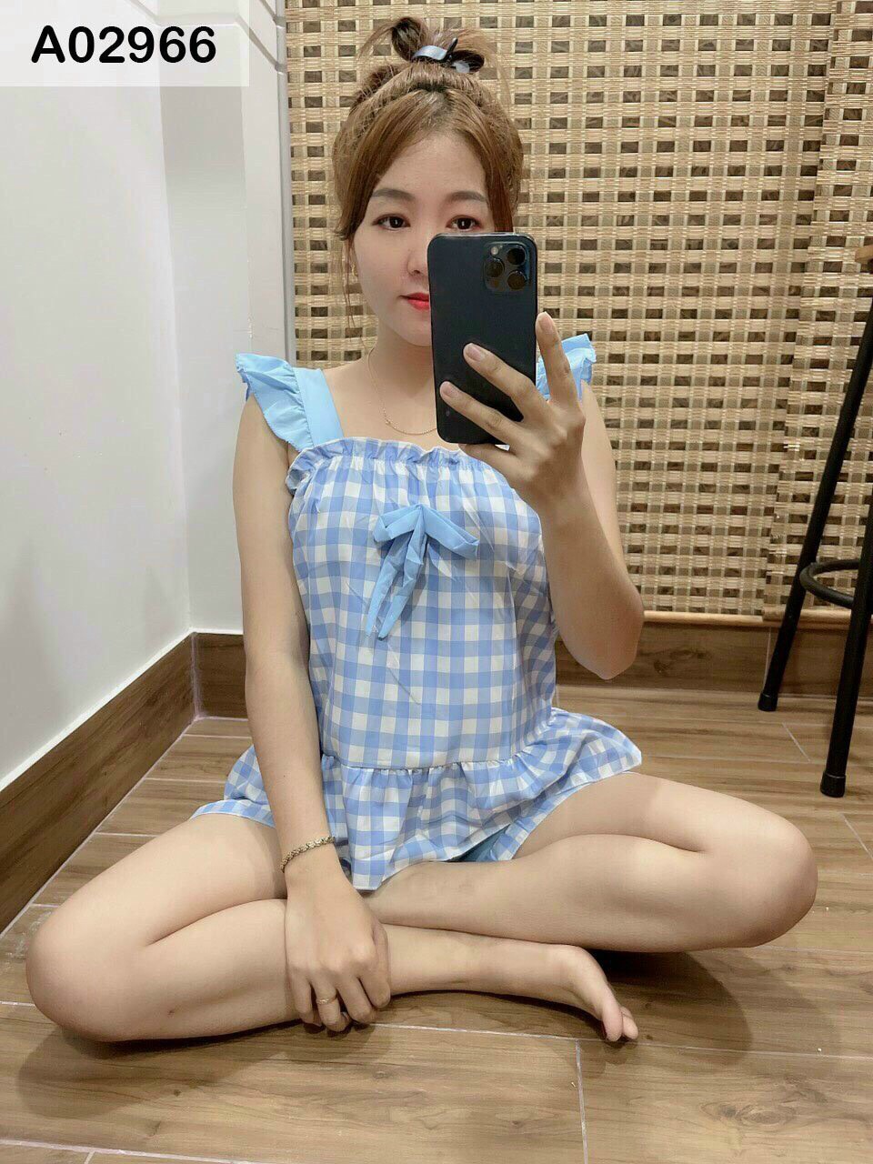 Set Bộ Kate Lụa Phối Sọc Caro Dễ Thương