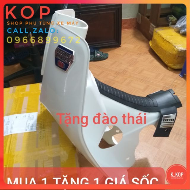 Yếm xe dream tặng đào thái ,cánh yếm sẵn dải yếm cao su đen và cdi hàng l1 _