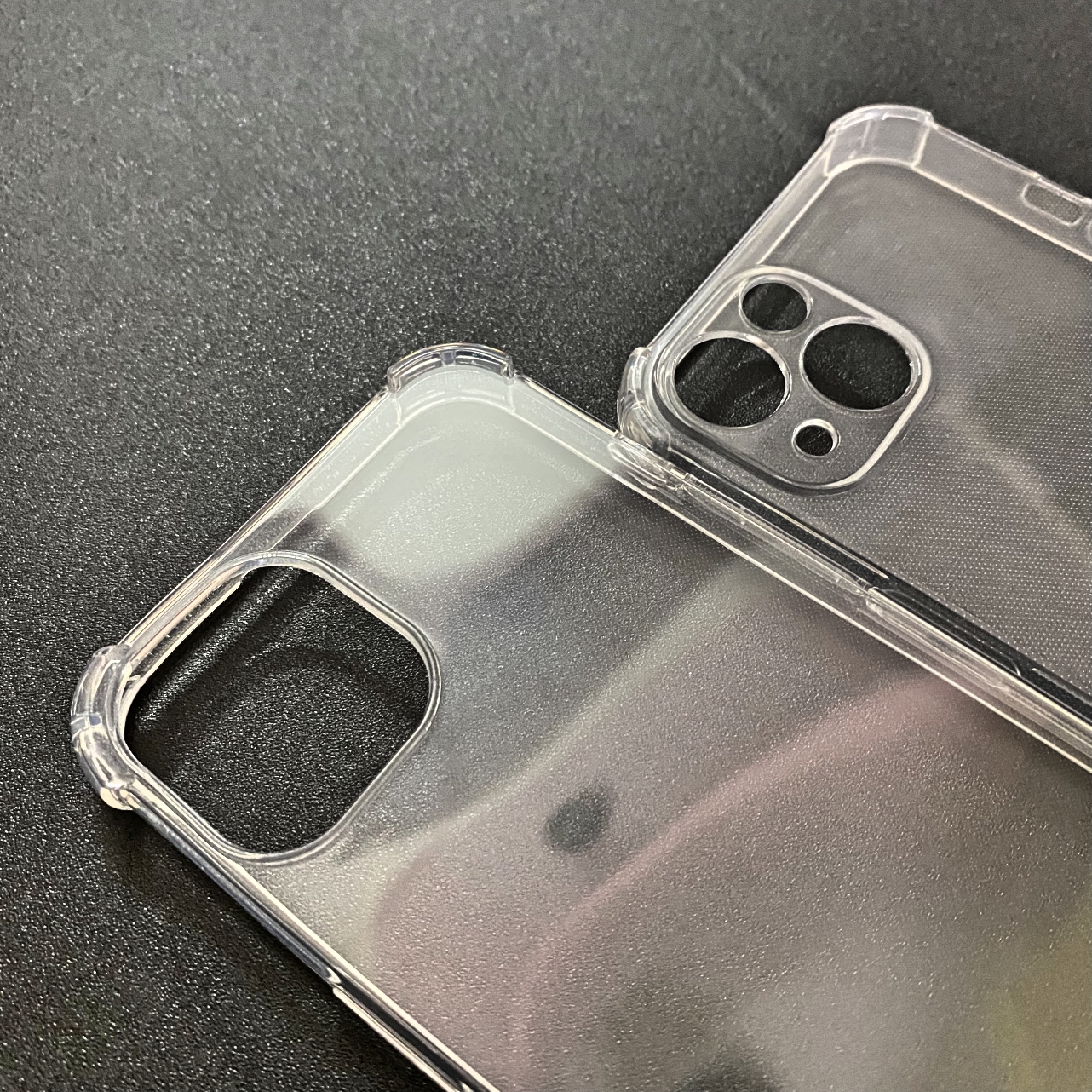 Ốp lưng iPhone 13 dẻo Trong suốt Chống sốc
