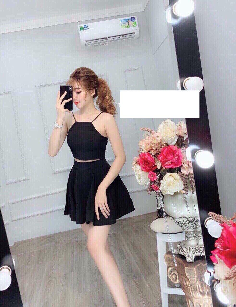 Sét áo hai dây kèm chân váy điệu đà cá tính