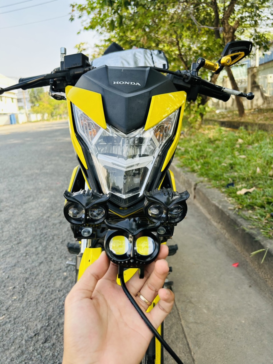 Đèn Trợ Sáng Xe Máy Bi Cầu Mắt Cú Mèo