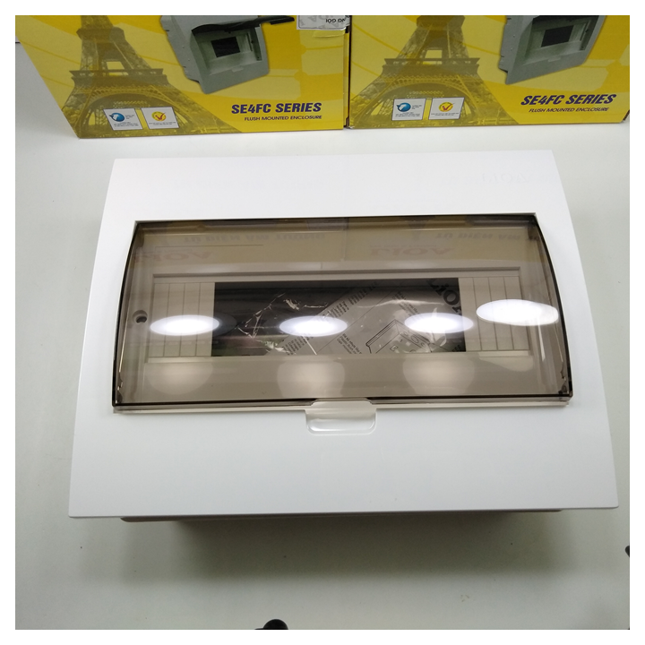 Tủ điện LiOA đế nhựa chứa 4 - 8 Aptomat Chính hãng