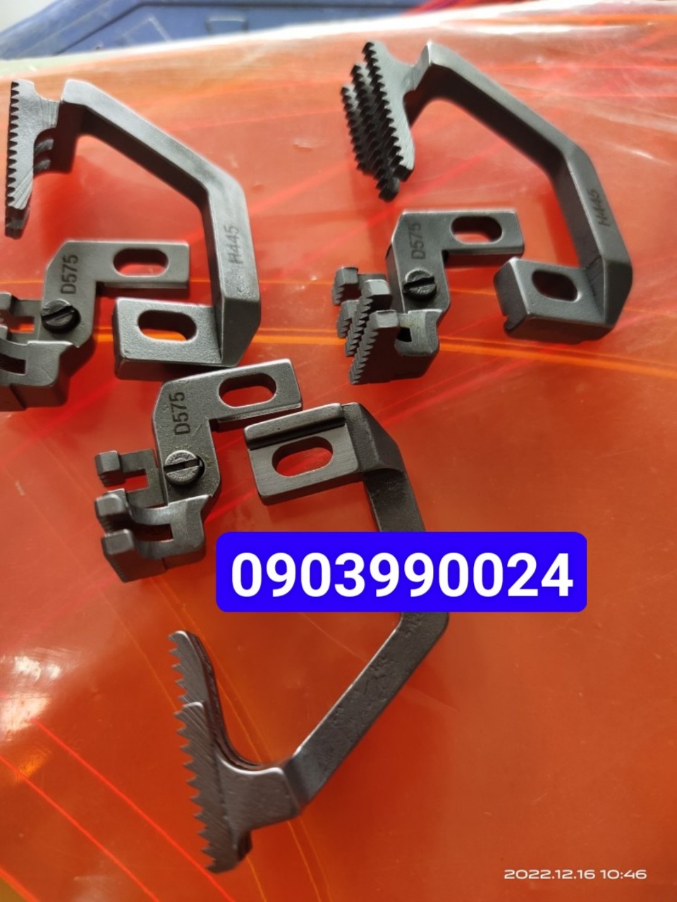 răng cưa vắt sổ siruba 4 chỉ