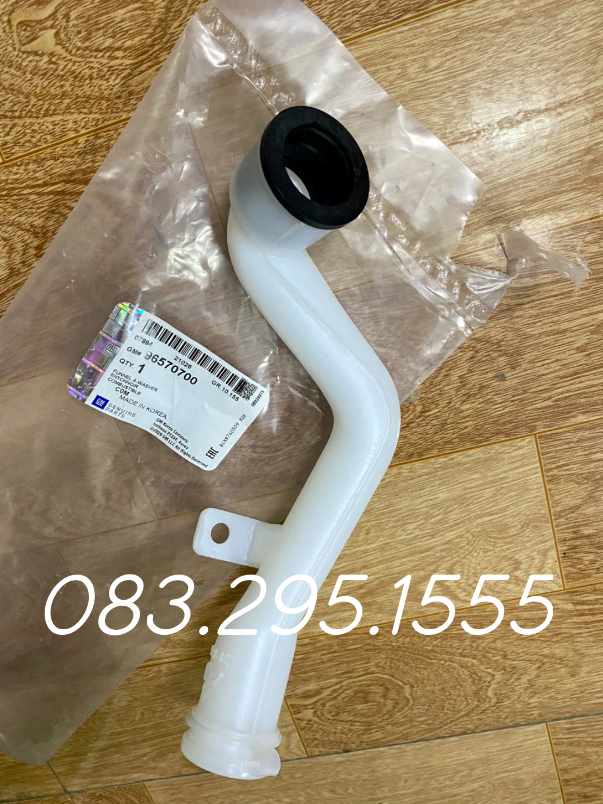 Cổ bình nước rửa kính Matiz 1 , Matiz 2 ( Xịn , đời 99 - 08 )