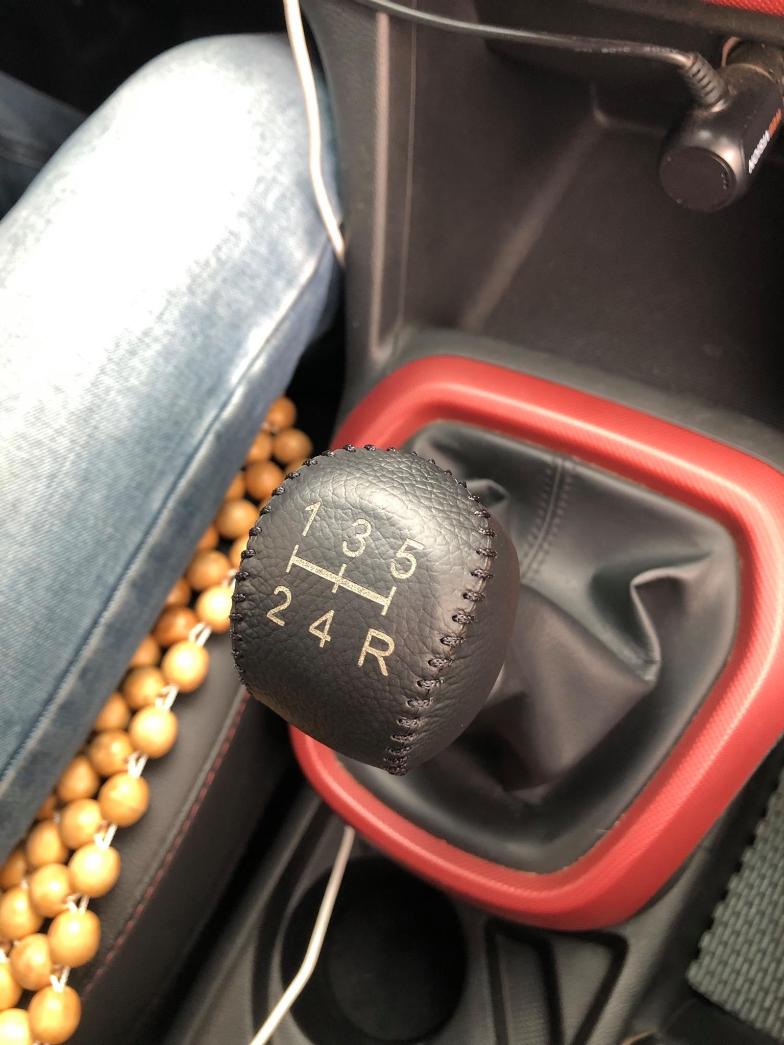 Bọc cần số ô tô Huyndai I10 2012 - 2023 số sàn