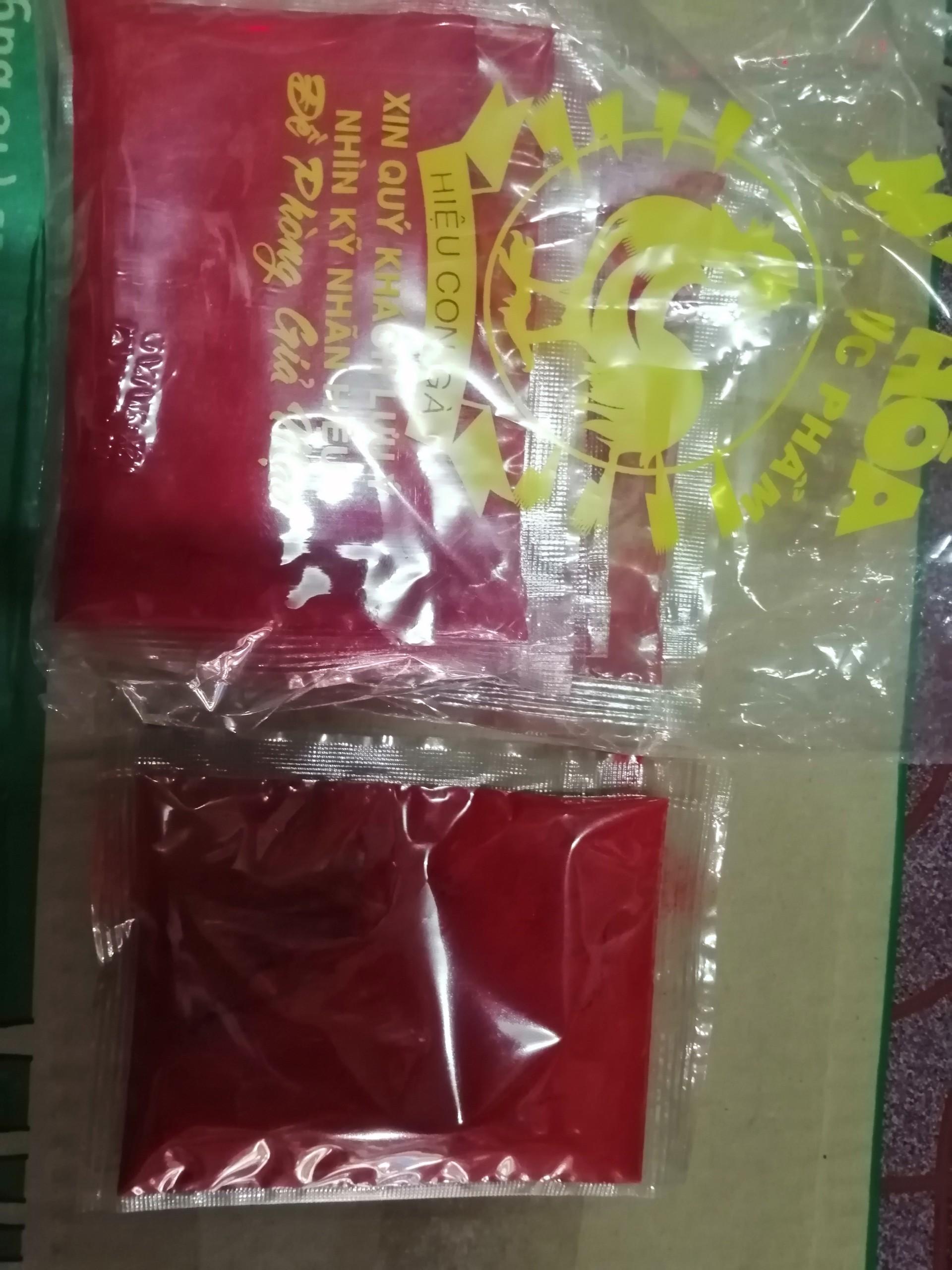 Màu Gạch Tôm hiệu Con Gà gói 50gr