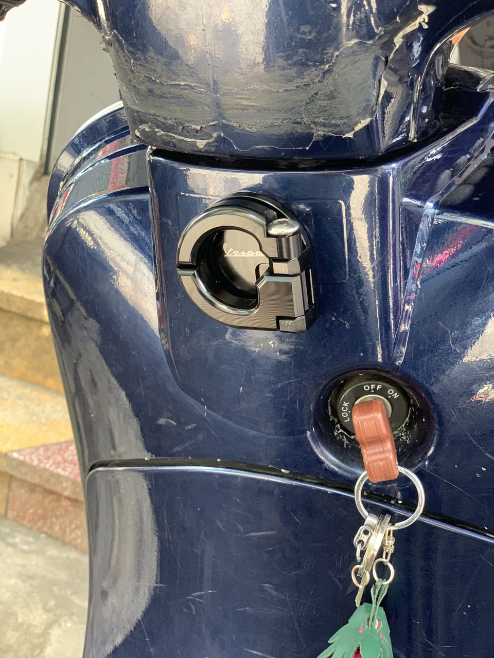 MÓC TREO ĐỒ VESPA SPRINT/PRIMA/GTS/LX/S