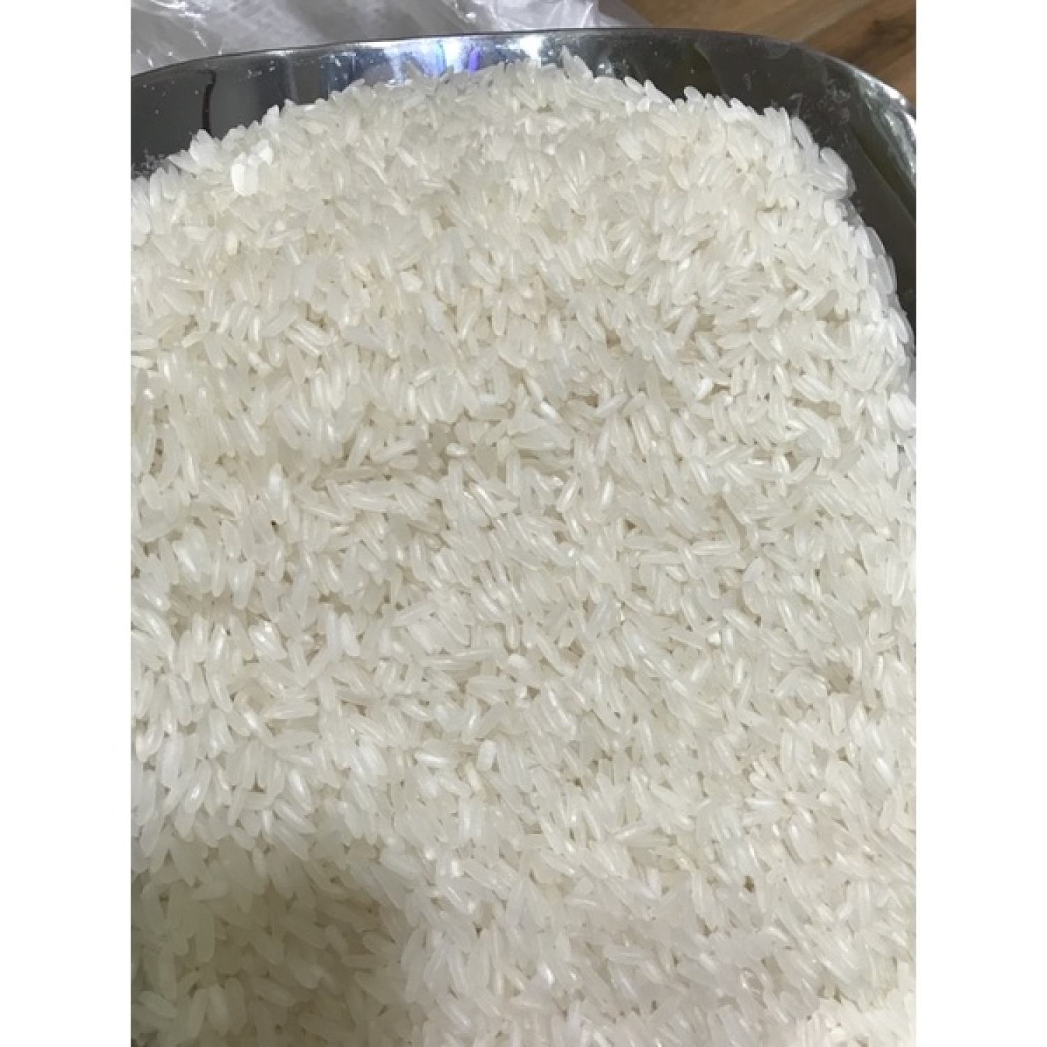 Gạo Thơm Lài 10 ký Dẻo ít mềm cơm