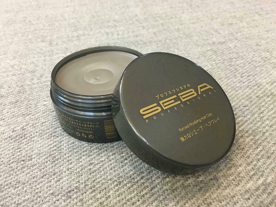 SUMMARY - Seba Hair Comb Combo + Silhouette Glove + Round Swab
