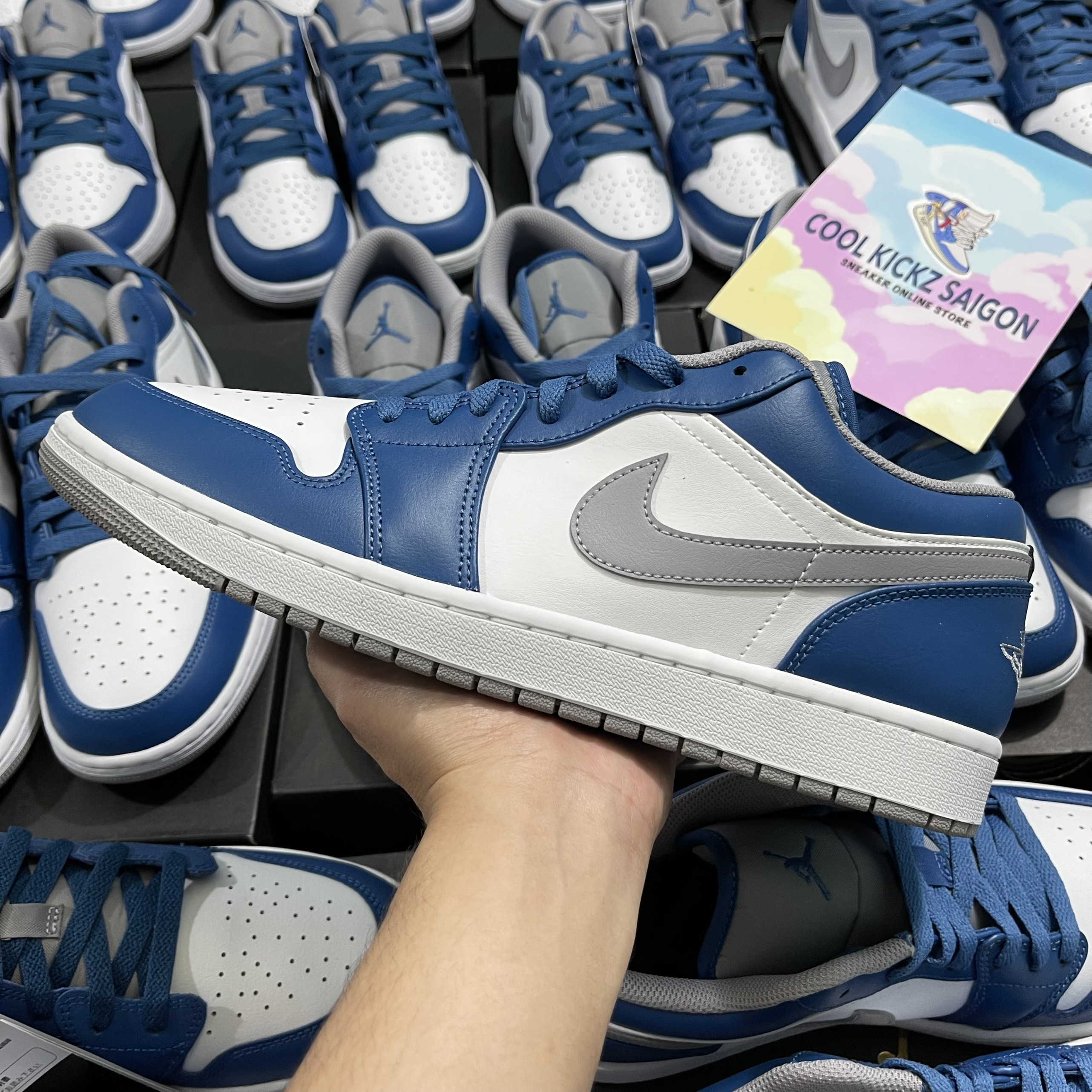 Jordan 1 low true blue cement grey new full box full tag