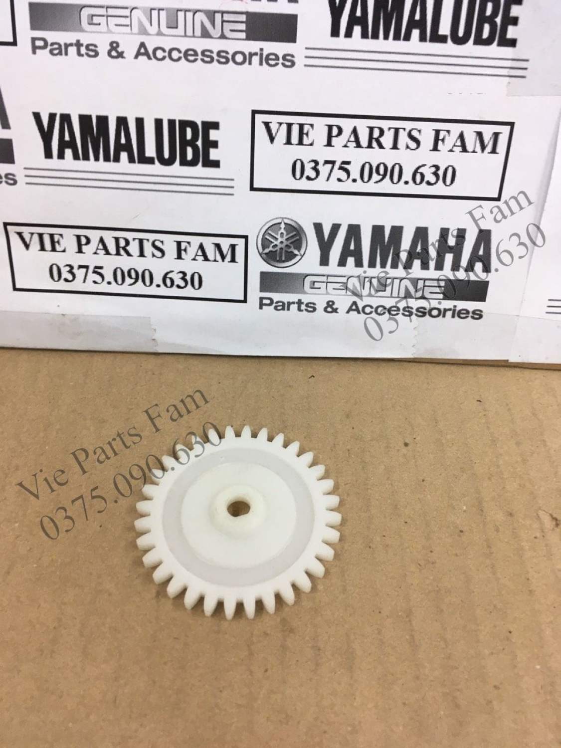 Nhông (Bánh răng) bơm nhớt Yamaha Sirius - Jupiter