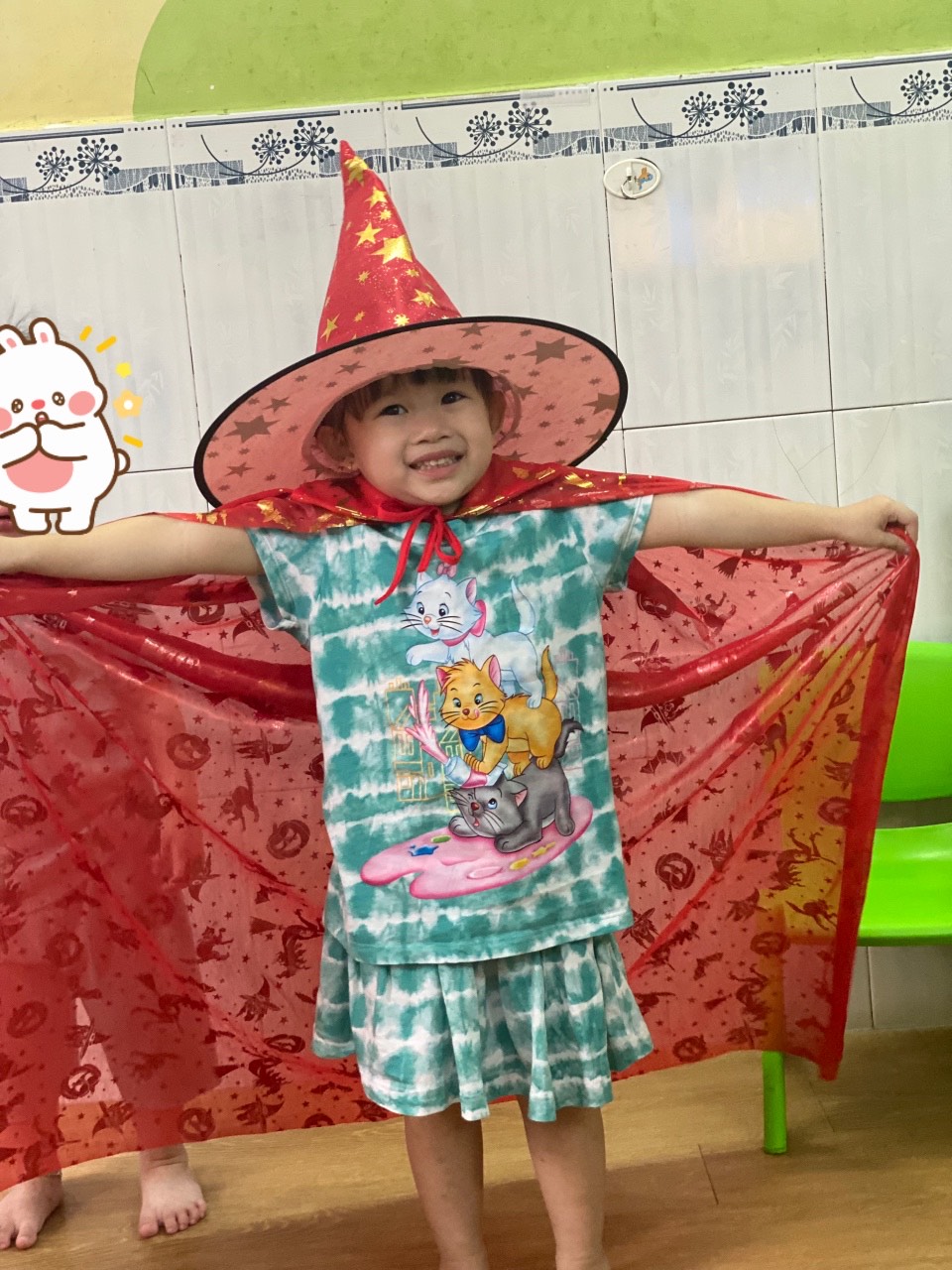 SET ÁO CHOÀNG PHÙ THUỶ HALLOWEEN + NÓN  80CM - 120CM (HÌNH THẬT)