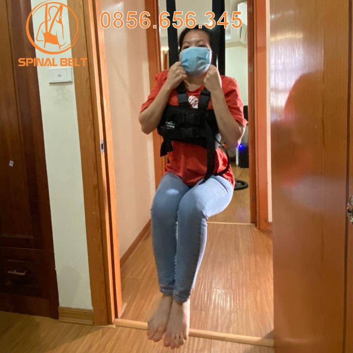 thiết bị hỗ trợ kéo giãn cột sống