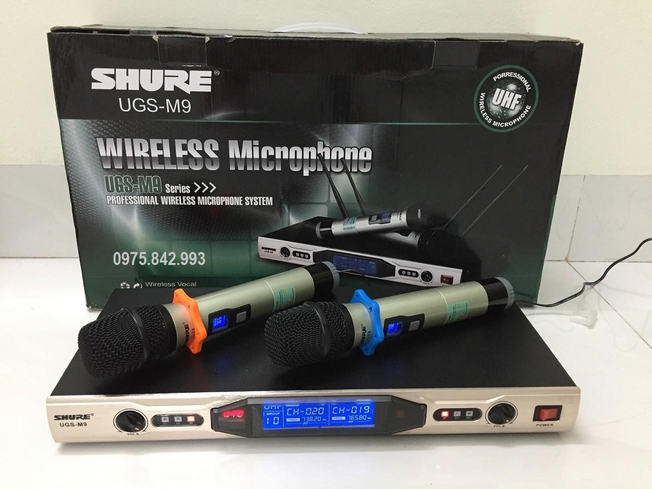 Micro karaoke không dây 4 râu Shure UGS M9