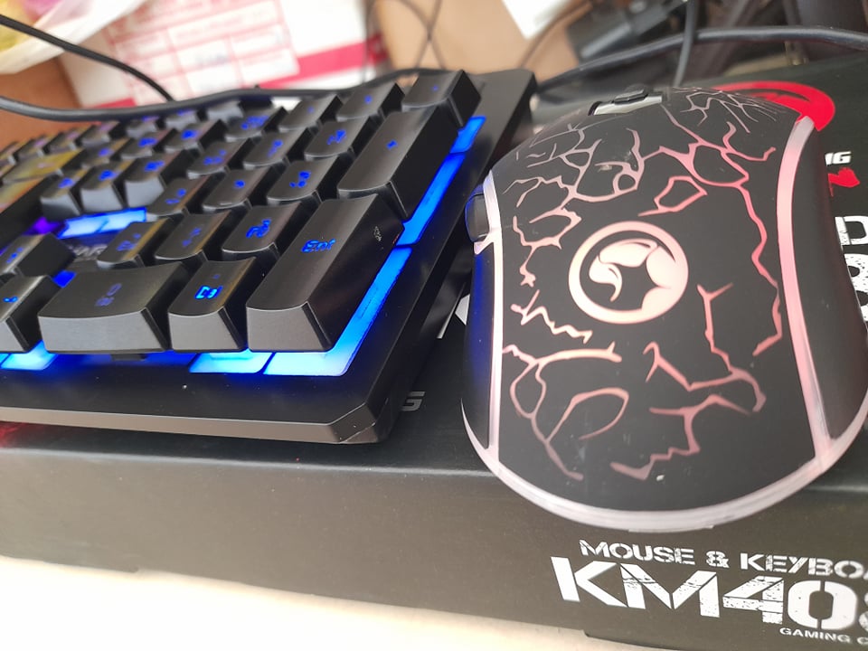 Bàn phím và chuột game Marvo KM408 led