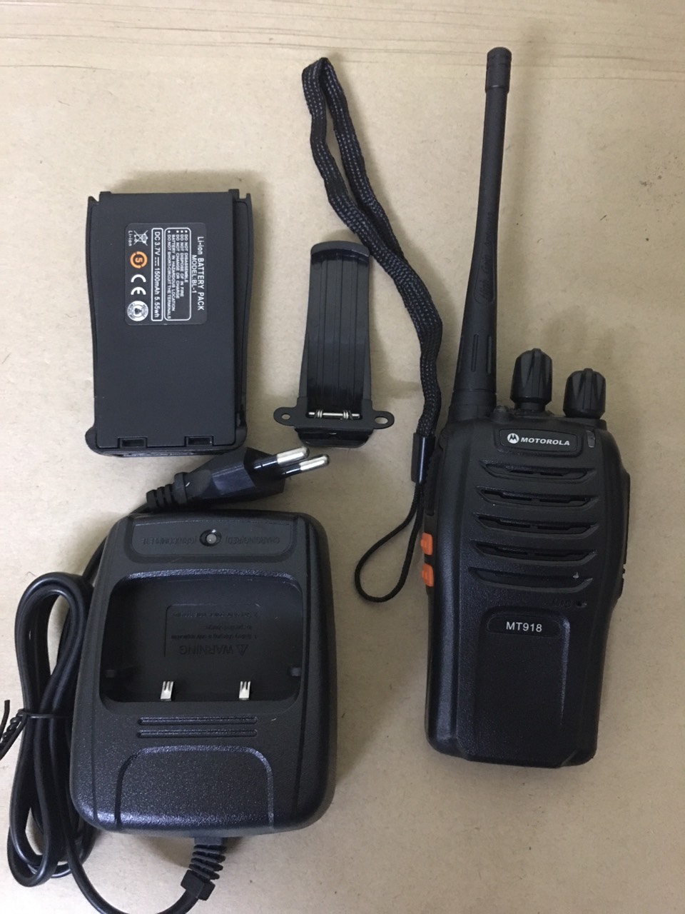 Bộ 5 Bộ đàm Motorola MT918