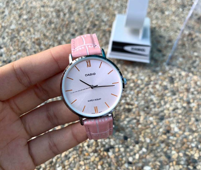 Đồng hồ nữ dây da Casio Anh Khuê LTP-VT01L-4BUDF