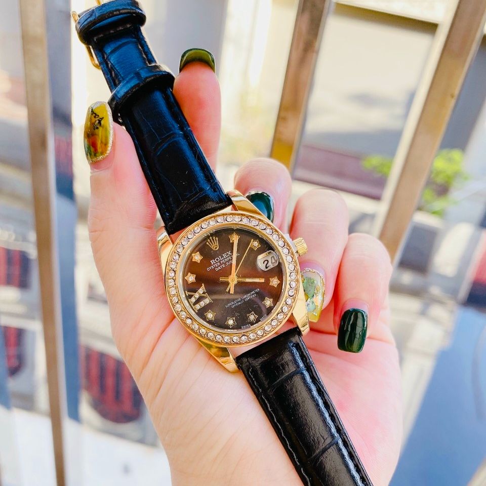 Đồng hồ nữ Rolex viền đính đá dây da nhẹ nhàng sanh chảnh bảo hành 12 tháng size 32mm