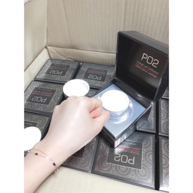 [HCM]Kem Duỡng Trắng Da PO2 Tone Up Cream