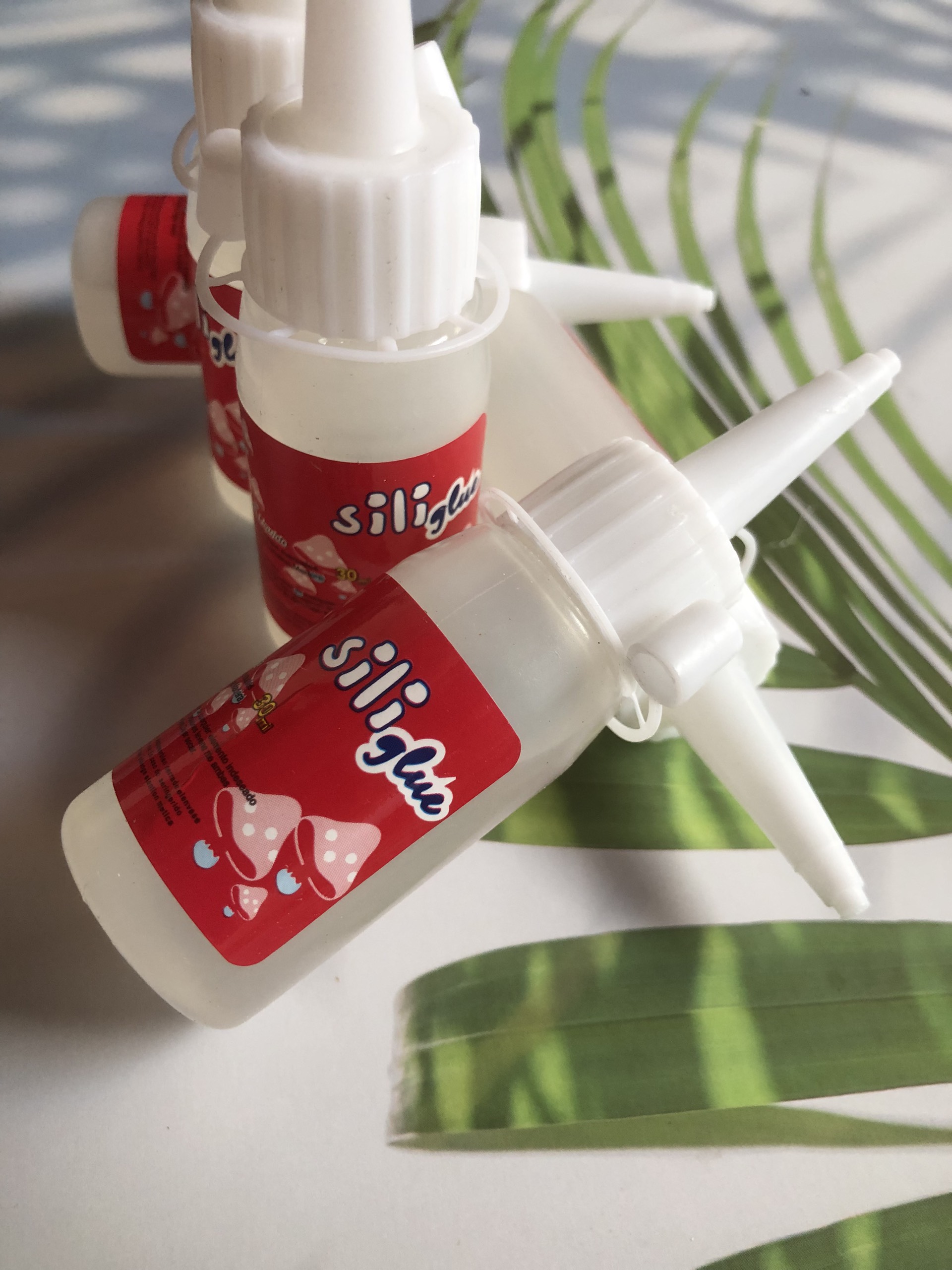 Keo dán len, mắt thú, vải 30ml